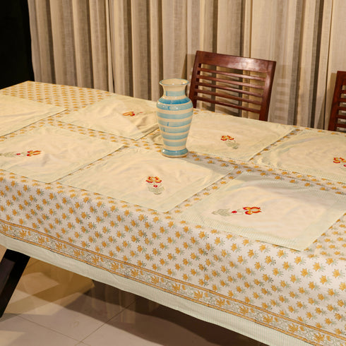 Daawat Table Cover